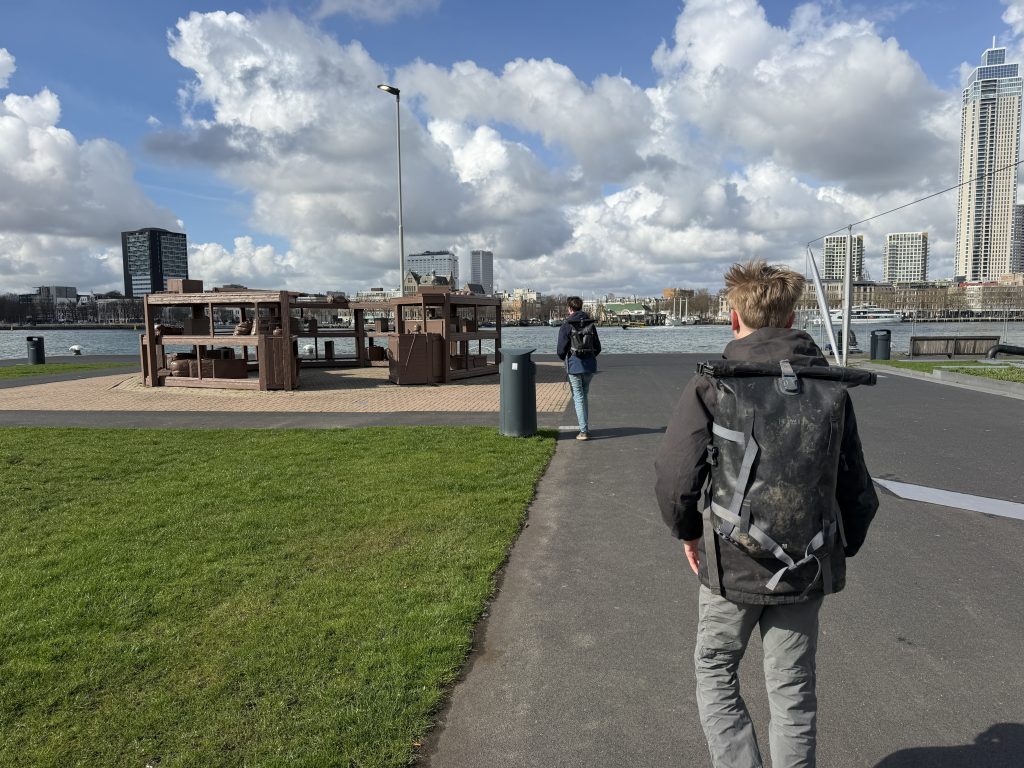 26-03-14 14-03-23 4166